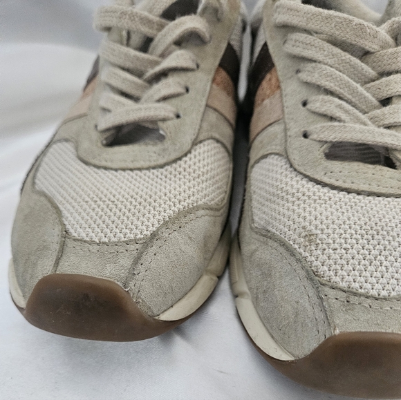 Women's size 8 Gola shoes - Picture 9 of 16